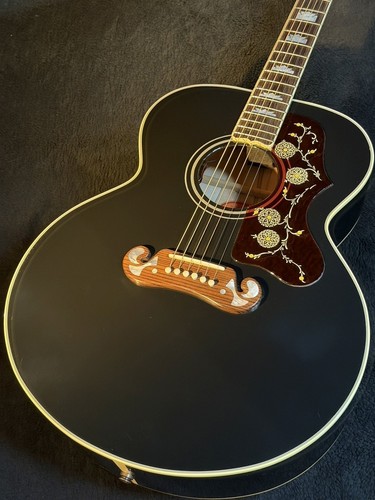 Gibson elvis presley - presley, sj-200