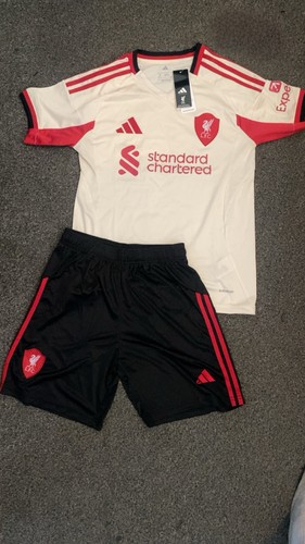 Liverpool away - fc,
