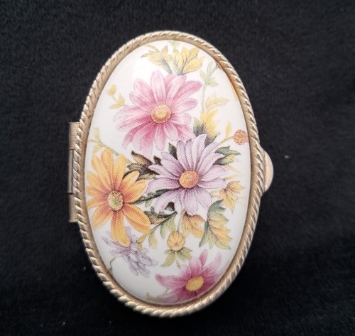Vintage 6cm approx floral - vintage,