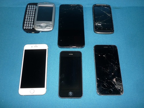 Job lot mobile phones - lot,