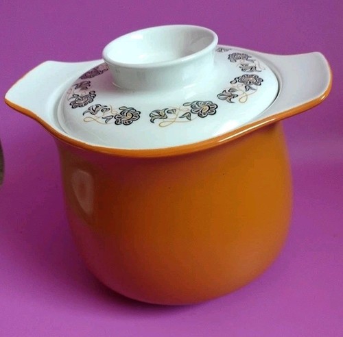 Poole pottery desert song - pottery,