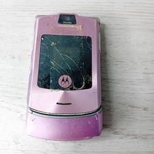 MOTOROLA RAZR V3 PINK MOBILE PHONE - SPARES OR REPAIRS - RARE RETRO VINTAGE