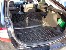 Ford Mondeo Hatchback MK IV Rubber Boot Mat Liner Optios and Bumper Protector
