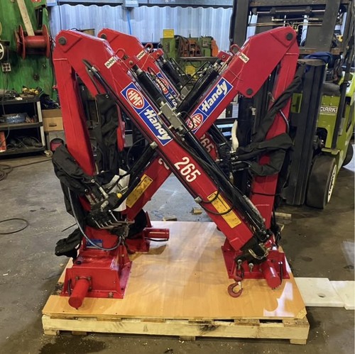 Handy 265 service truck crane - truck,