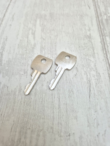 2pc 92274 key fits thwaites - 92274,