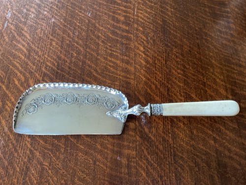 Vintage ornate silver - ornate, crumb