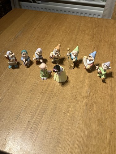 Disney seven dwarfs - seven,