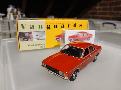 Corgi vanguards ford granada - corgi,