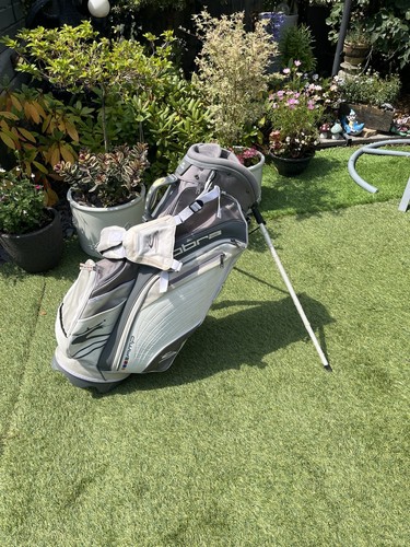 Cobra amp golf stand - stand, bag