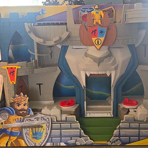 Fisher price medieval castle - medieval,