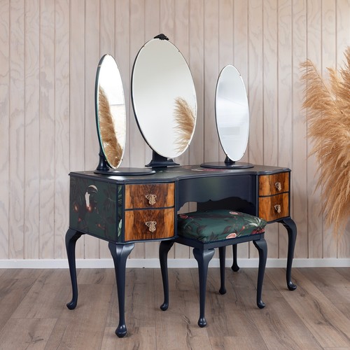 Exceptional vintage queen anne - exceptional,