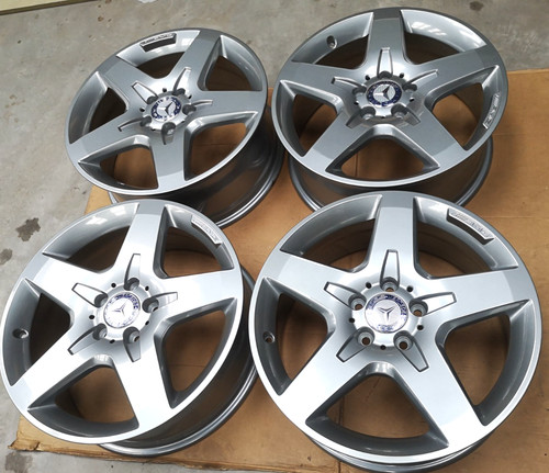 Genuine silver mercedes - silver, gla