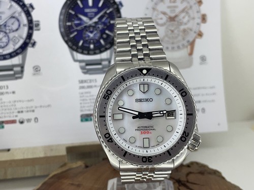 Seiko men watch - seiko,