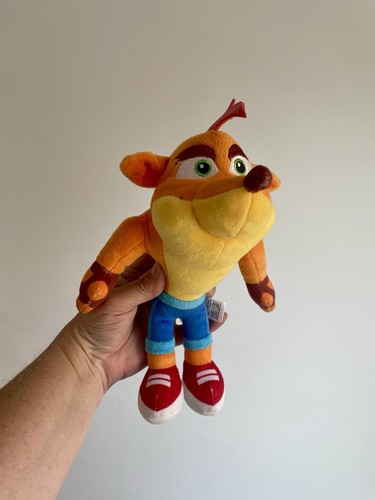 Crash bandicoot official - crash,