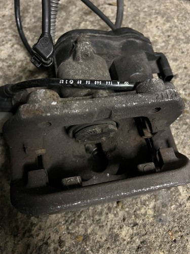 Mercedes ml350 break caliper - mercedes,