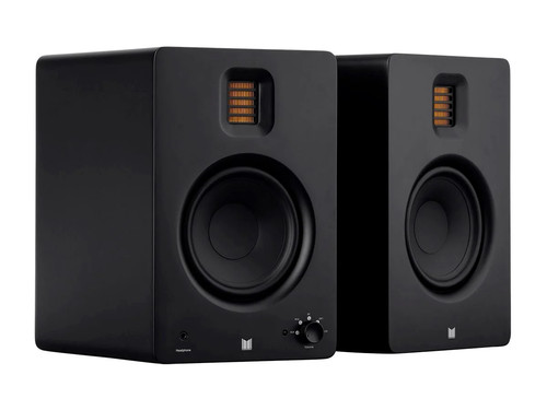 Monolith powered multimedia - powered,