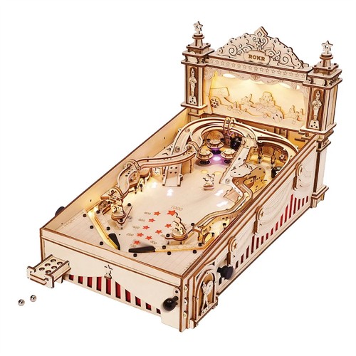 Wooden pinball machine - 3d,