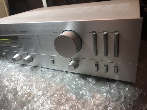 Jvc integrated amplifier - a-x1,