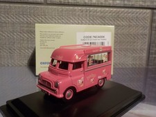 Model Van, Bedford CA Ice