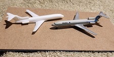ALASKA AIRLINES BOEING 727-200 MINI-MODEL by SCHABAK 1:500 + MINI PLASTIC 727
