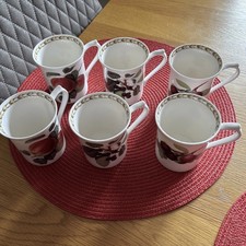 Queens RHS Hookers Fine Bone