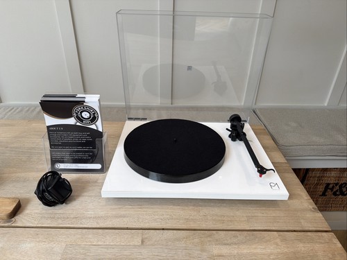 Rega performance white - performance,