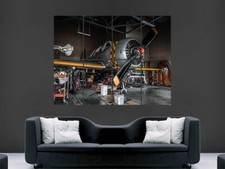 RETRO PROPELLER PLANE IN