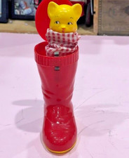 634 - Vintage Hard Plastic