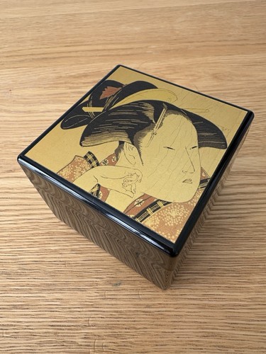 Japanese lacquered mirrored - japanese,