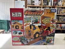 TOMY BIG BIG LOADER CONSTRUCTION Megaton Dump -