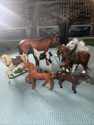 Lot toy plastic horses - toy,