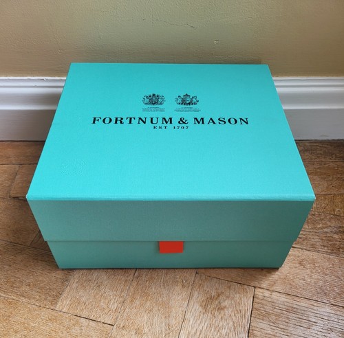 Fortnum and mason empty gift - and,