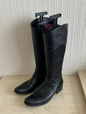 Pied A Terre Women's Black