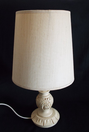 Vintage shabby chic - chic, cream