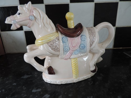 Leonardo collection carousel - collection,