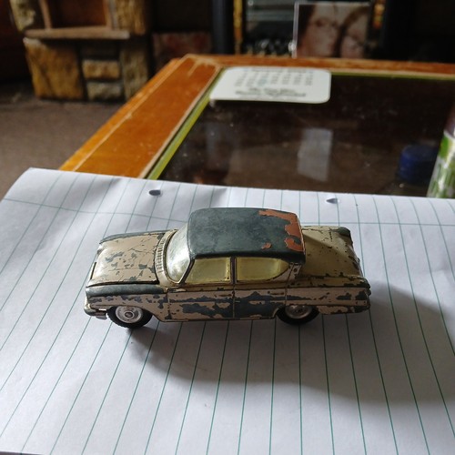 Corgi toys 234 ford - toys,