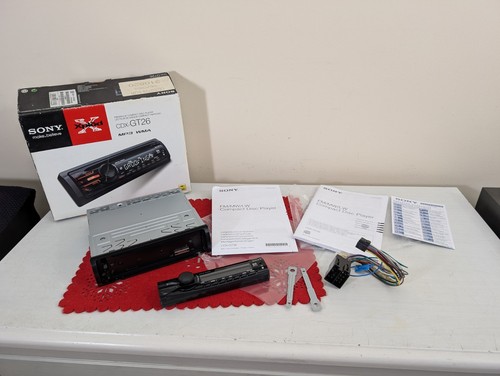 Sony xplod car radio - car,