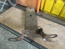 Fordson Dexta / Super Dexta Tipping Pipe Bracket