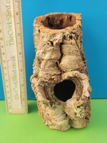 Cork bark tube hide 16cm - tube,