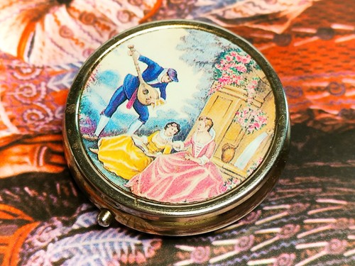 Courting couple 5cm vintage - courting, couple-5cm-vintage