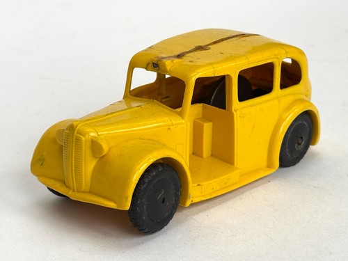 Taxi cab austin - fx3, yellow