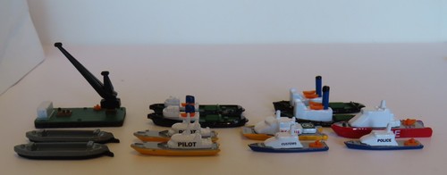 Harbour vessels triang - harbour,