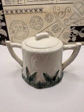 Keele St Pottery Pretty