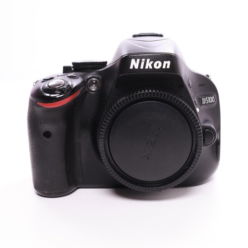 Nikon d5100 2mp dslr camera - nikon,