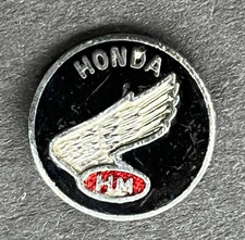 MOTORCYCLE Pin Badge HONDA