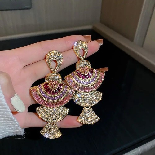 New asian indian gold diamond - asian,