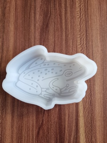 Deep frog with - , detail
