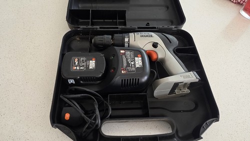 Black decker hp122 12v - decker,