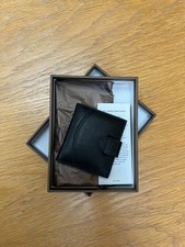 Molton Brown -Italian leather travel photo holder (holds x2 pictures)