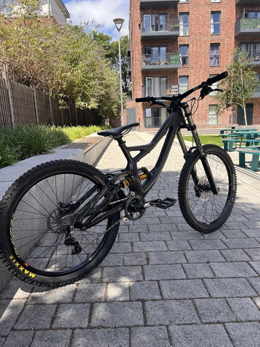 Specialized demo carbon - demo,